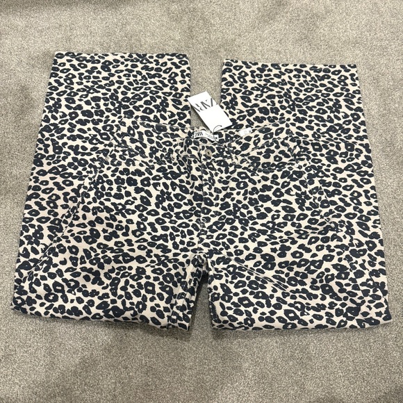Zara Women’s Wide Leg Animal Print Jeans - Picture 3 of 10